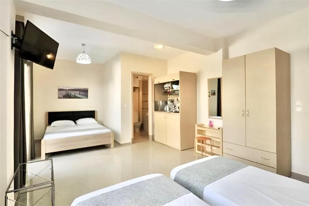 Greek Pride Panthea Apartment
